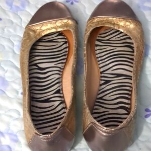 BareTraps Gold and Brown Comfort Flats